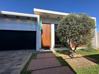 Casa de 3 dormitórios em Cruz Alta no bairro Centro